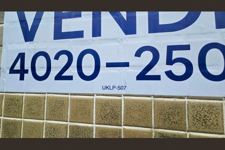 Apartamento à venda com 32m², 2 quartos e 1 vaga Apartamento à venda com 32m², 2 quartos e 1 vagaFachada - plaquinha