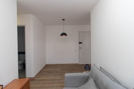 Sala de apartamento para alugar com 2 quartos, 42m² em Vila Mazzei, São Paulo