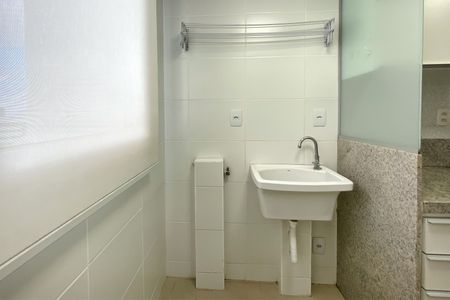Apartamento para alugar com 70m², 2 quartos e 2 vagasÁrea de Serviço