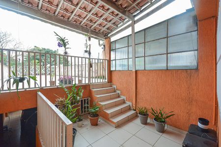 Casa para alugar com 162m², 3 quartos e 2 vagas