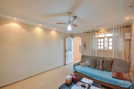 Casa para alugar com 3 quartos, 162m² em Rio Bonito, São Paulo