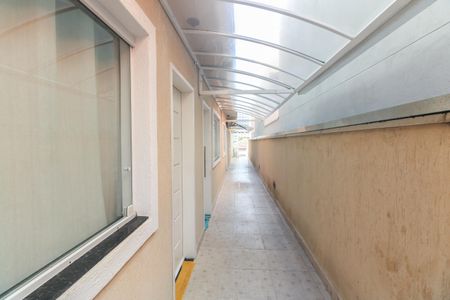 Casa de condomínio à venda com 55m², 2 quartos e 1 vagaCondomínio 