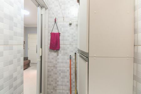 Casa de condomínio à venda com 55m², 2 quartos e 1 vagaÁrea de Serviço 