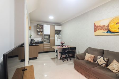 Casa de condomínio à venda com 55m², 2 quartos e 1 vagaSala 