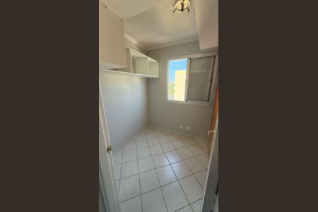 Quarto de apartamento para alugar com 3 quartos, 57m² em Jardim Dom Vieira, Campinas