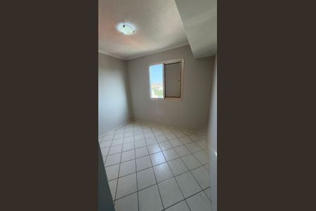 Apartamento para alugar com 57m², 3 quartos e 1 vagaQuarto