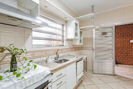 Casa para alugar com 160m², 3 quartos e sem vagaCozinha