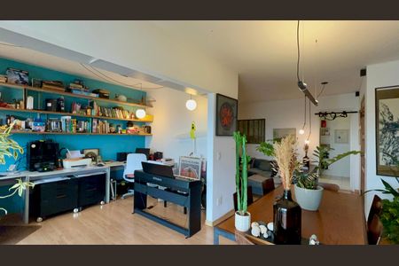 Apartamento à venda com 91m², 2 quartos e 2 vagasSala