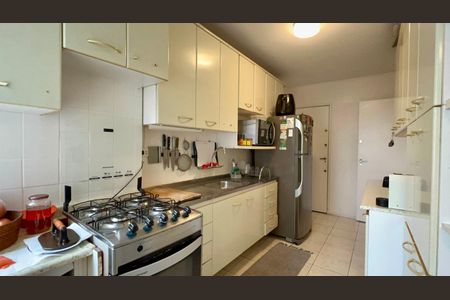 Apartamento à venda com 91m², 2 quartos e 2 vagasCozinha