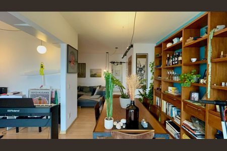 Apartamento à venda com 91m², 2 quartos e 2 vagasSala
