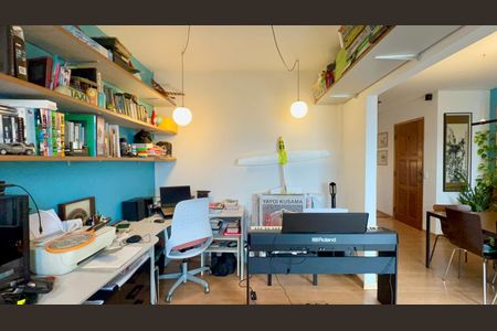 Apartamento à venda com 91m², 2 quartos e 2 vagasEscritório