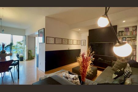 Sala de apartamento à venda com 2 quartos, 91m² em Pinheiros, São Paulo