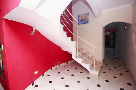 Casa à venda com 305m², 4 quartos e 7 vagasSala