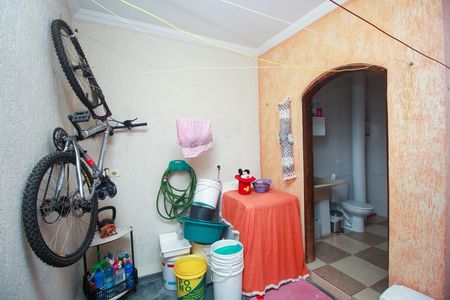Casa à venda com 305m², 4 quartos e 7 vagasÁrea de Serviço