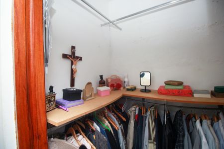 Casa à venda com 305m², 4 quartos e 7 vagasCloset da suíte 1