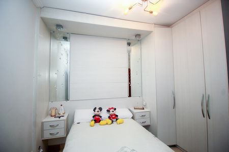 Casa à venda com 305m², 4 quartos e 7 vagasSuíte 2