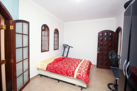 Casa à venda com 305m², 4 quartos e 7 vagasQuarto