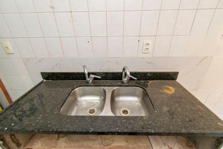 Apartamento à venda com 52m², 2 quartos e 1 vaga Apartamento à venda com 52m², 2 quartos e 1 vagaCozinha