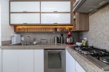 Apartamento à venda com 82m², 3 quartos e 2 vagas Apartamento à venda com 82m², 3 quartos e 2 vagasCozinha