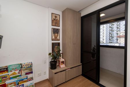 Apartamento à venda com 82m², 3 quartos e 2 vagas Apartamento à venda com 82m², 3 quartos e 2 vagasQuarto 2
