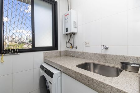 Apartamento à venda com 82m², 3 quartos e 2 vagas Apartamento à venda com 82m², 3 quartos e 2 vagasÁrea de Serviço