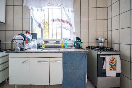 Casa à venda com 480m², 4 quartos e 4 vagas Casa à venda com 480m², 4 quartos e 4 vagasCozinha