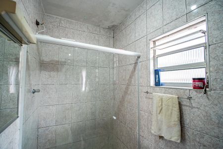 Casa à venda com 480m², 4 quartos e 4 vagas Casa à venda com 480m², 4 quartos e 4 vagasBanheiro Suíte