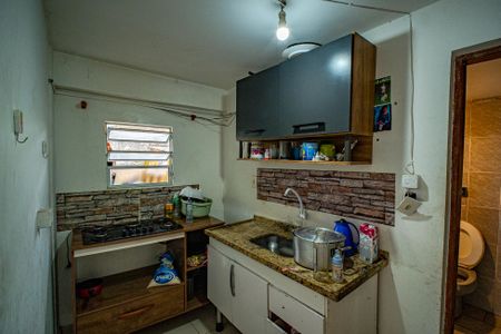 Casa à venda com 480m², 4 quartos e 4 vagas Casa à venda com 480m², 4 quartos e 4 vagasCozinha 2