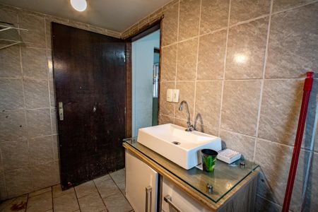 Casa à venda com 480m², 4 quartos e 4 vagas Casa à venda com 480m², 4 quartos e 4 vagasBanheiro 2