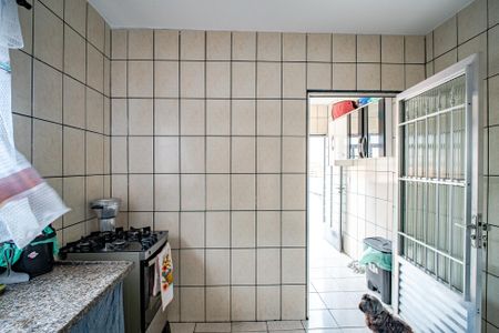 Casa à venda com 480m², 4 quartos e 4 vagas Casa à venda com 480m², 4 quartos e 4 vagasCozinha