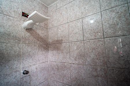 Casa à venda com 480m², 4 quartos e 4 vagas Casa à venda com 480m², 4 quartos e 4 vagasBanheiro Suíte