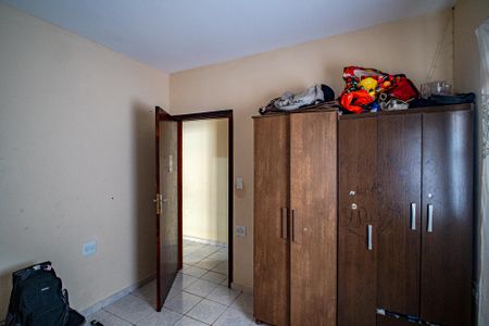 Casa à venda com 480m², 4 quartos e 4 vagas Casa à venda com 480m², 4 quartos e 4 vagasQuarto 2