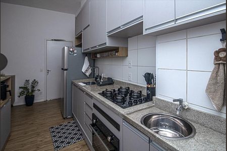 Apartamento à venda com 49m², 2 quartos e 1 vaga Apartamento à venda com 49m², 2 quartos e 1 vagaCozinha