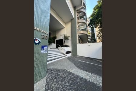 Apartamento à venda com 205m², 4 quartos e 2 vagasPlaca