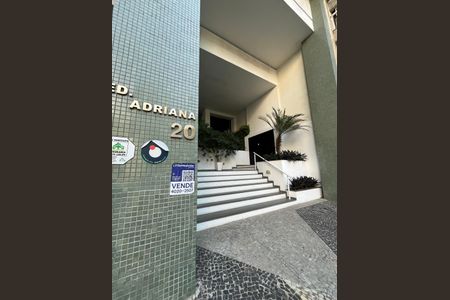 Apartamento à venda com 205m², 4 quartos e 2 vagasPlaca