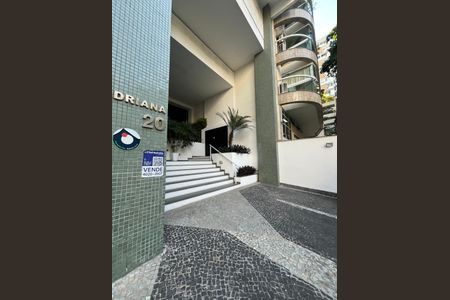 Apartamento à venda com 205m², 4 quartos e 2 vagasPlaca
