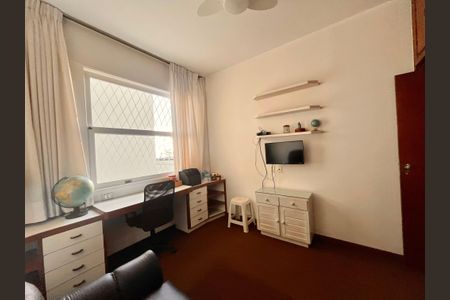 Apartamento à venda com 205m², 4 quartos e 2 vagasQuarto 1