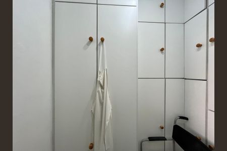 Apartamento à venda com 205m², 4 quartos e 2 vagasQuarto de Serviço 2
