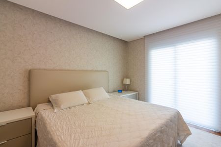 Casa à venda com 437m², 3 quartos e 7 vagasSuíte 2