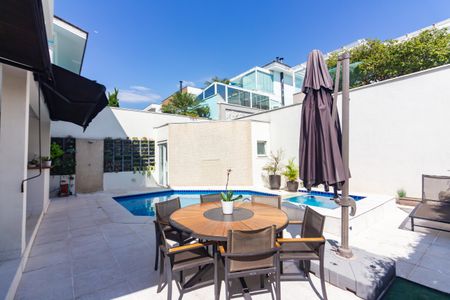 Casa à venda com 437m², 3 quartos e 7 vagasÁrea Gourmet