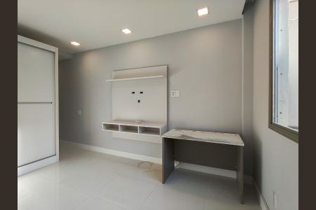 Apartamento para alugar com 81m², 2 quartos e 1 vagaSuíte