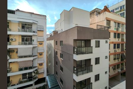 Apartamento para alugar com 81m², 2 quartos e 1 vagaVista da Suíte