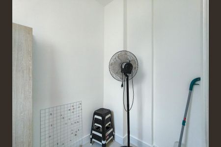 Apartamento para alugar com 81m², 2 quartos e 1 vagaQuarto de Serviço