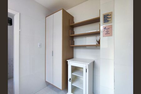 Apartamento para alugar com 81m², 2 quartos e 1 vagaÁrea de Serviço