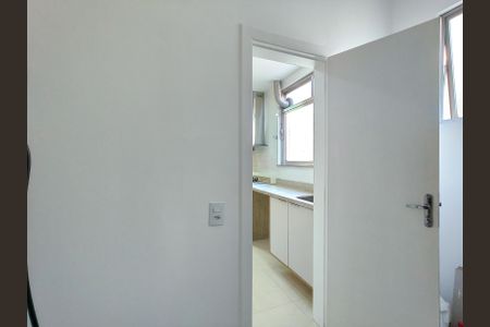 Apartamento para alugar com 81m², 2 quartos e 1 vagaQuarto de Serviço