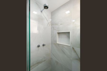Apartamento para alugar com 81m², 2 quartos e 1 vagaBanheiro da Suíte