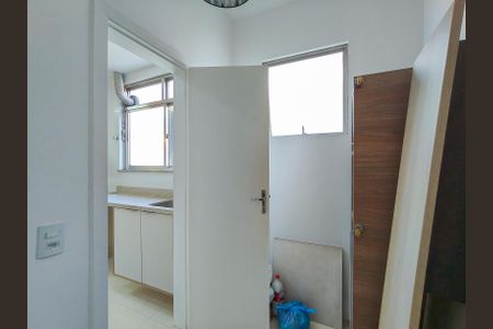 Apartamento para alugar com 81m², 2 quartos e 1 vagaQuarto de Serviço