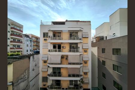 Apartamento para alugar com 81m², 2 quartos e 1 vagaVista da Sala