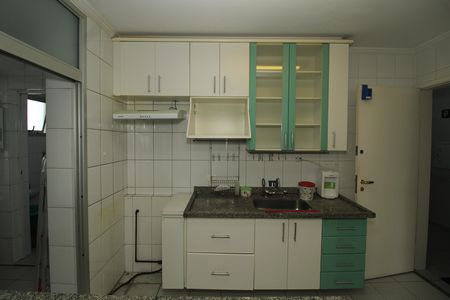 Apartamento à venda com 86m², 2 quartos e 2 vagasCozinha