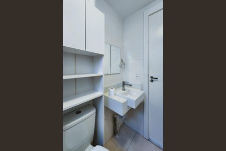 Apartamento para alugar com 45m², 2 quartos e sem vagaBanheiro 